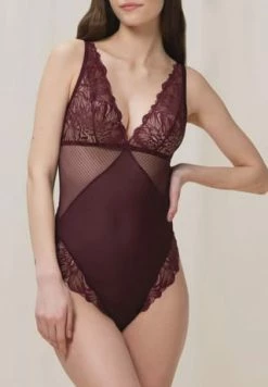 Triumph Lavish Spotlight Body, Spitze, Für Damen CLARET -MEY Shop unnamed file 322